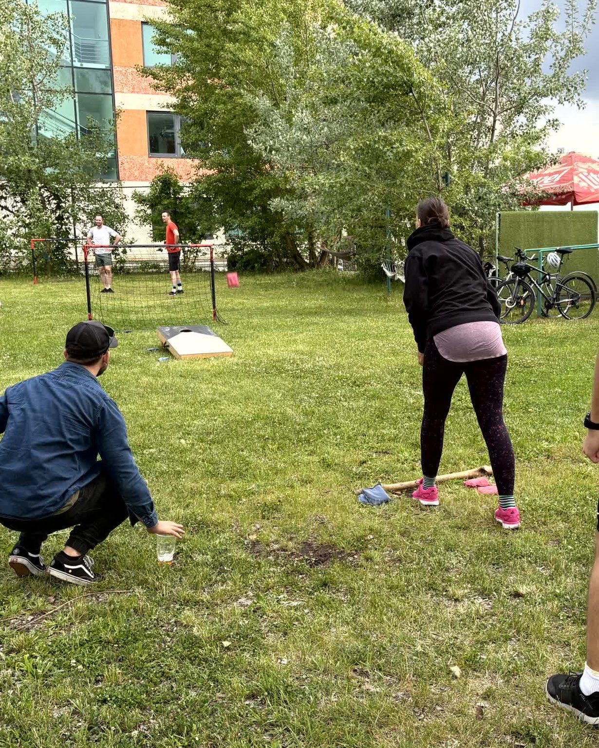 Firemný teambuilding s vonkajšími hrami v areáli Streetko — Bratislava-Petržalka